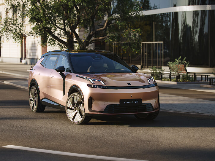 Lynk & Co 08